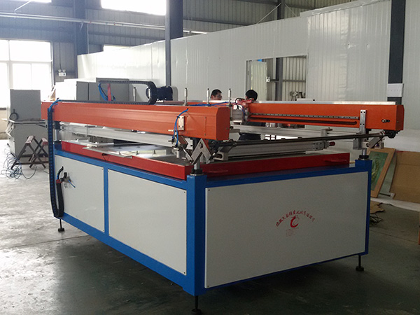 大幅面全自動絲印機(jī)價格